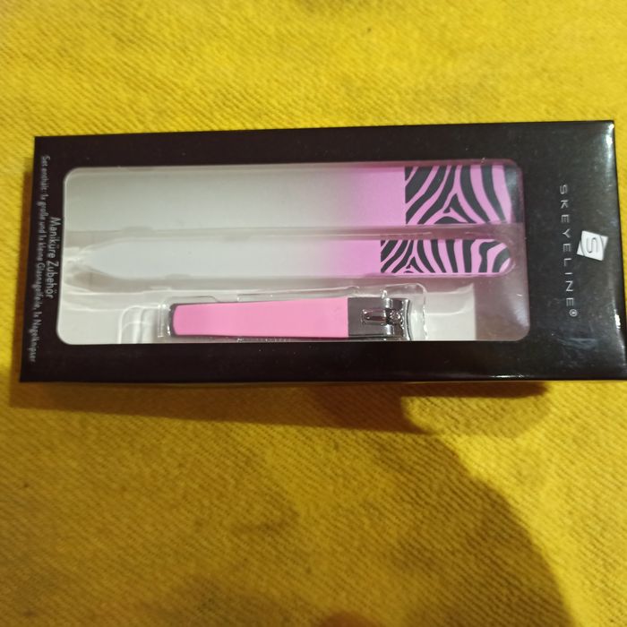 SKEYELINE akcesoria do manicure Germany