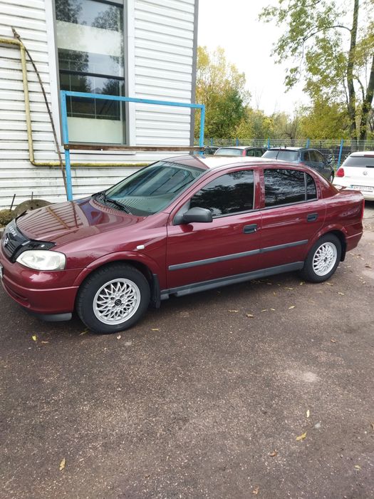 Опель Астра ...1,4.