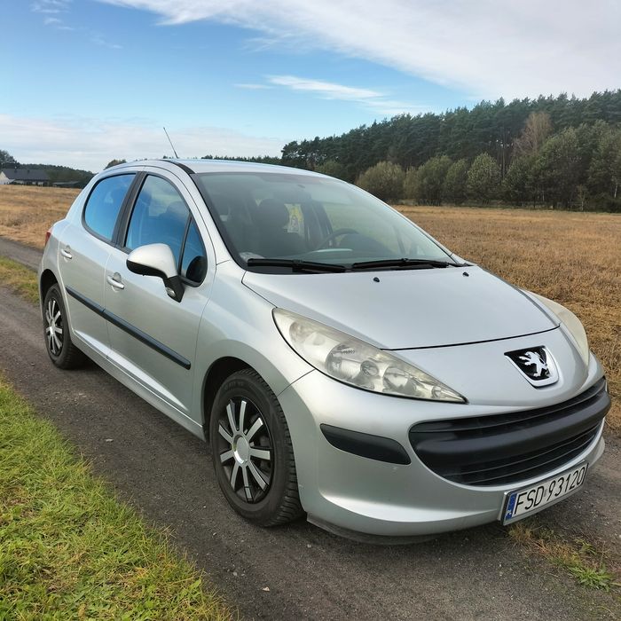 Peugeot 207, 1.4 benzyna