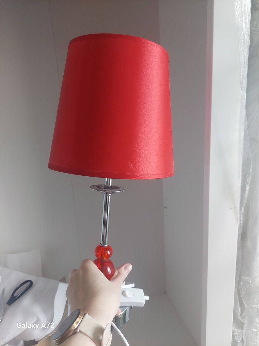 Lampka czerwona  jak Nowa