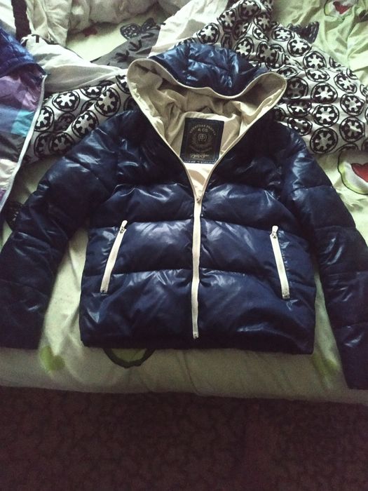 Мужской пуховик.