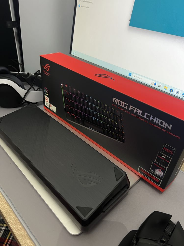 Teclado Gaming ASUS ROG Falchion PT