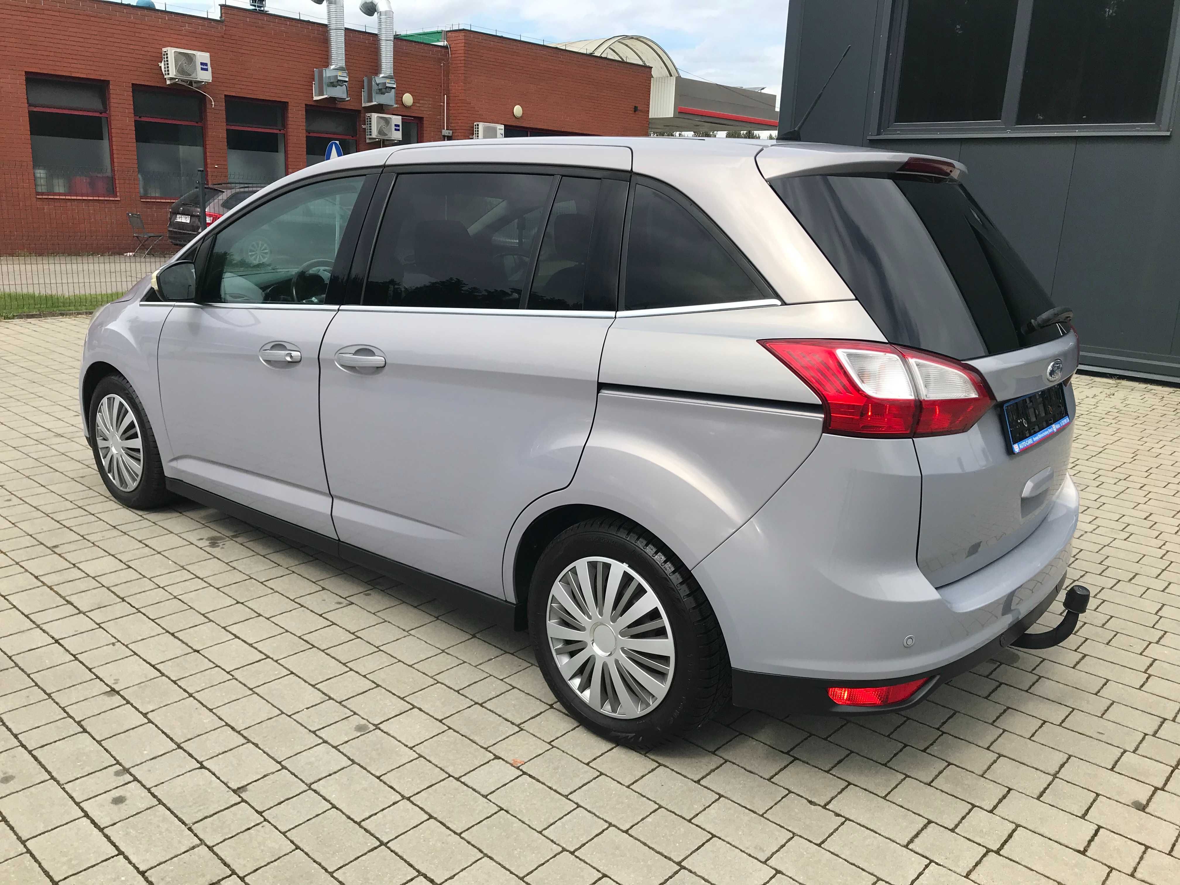 sprzedam ford grand cmax  1,6 ben  7- osobowy