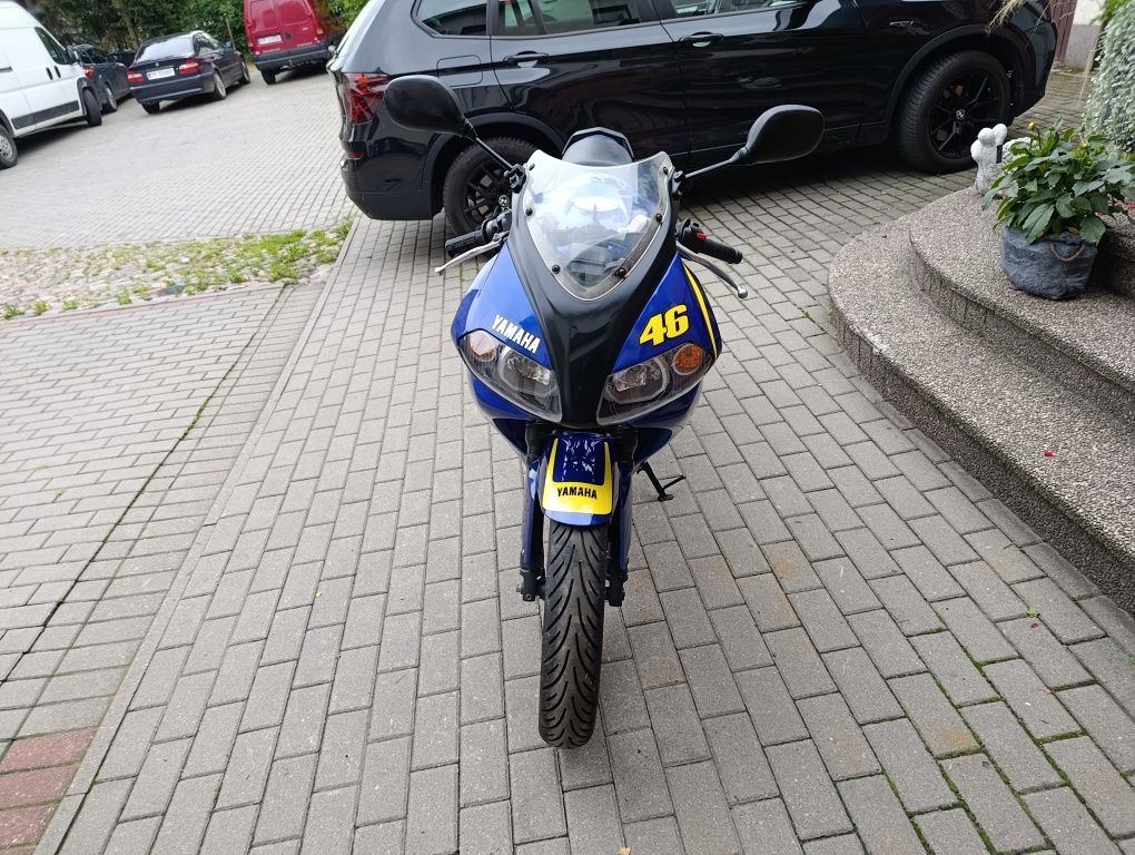 Yamaha TZR 50 Transport Aprilia Peugeot