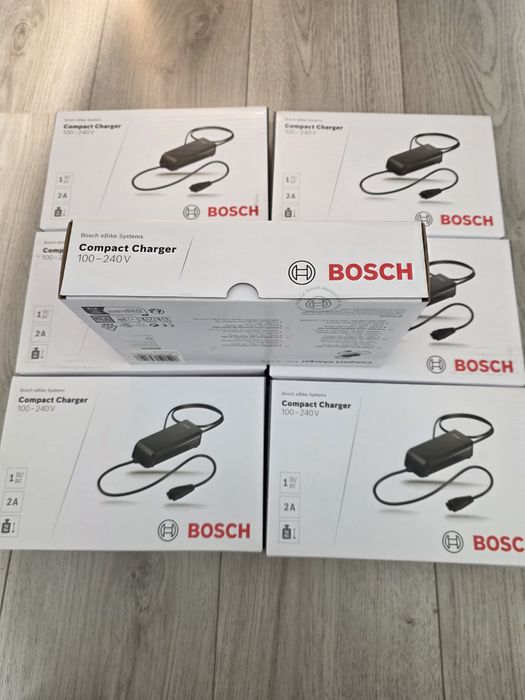 Ładowarka Bosch 2A Standard