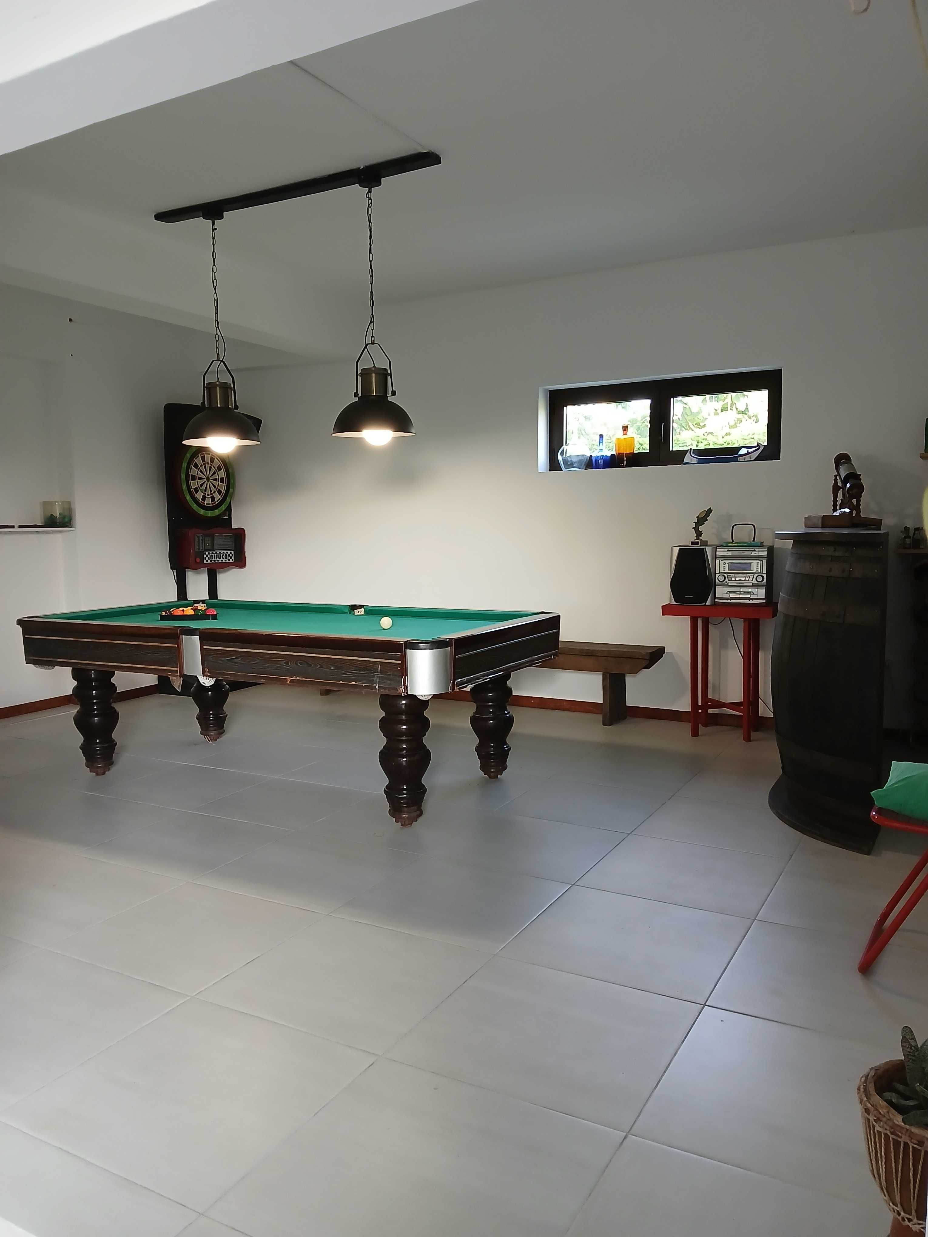 Alugo espaço para eventos com piscina, churrasqueira e mais!