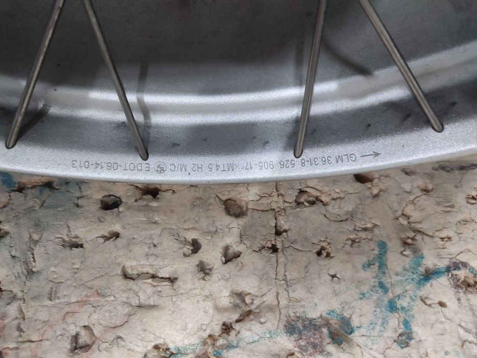 Jantes de raios, Transmissão BMW R1200 e 1250GS, GSA a partir de 2013