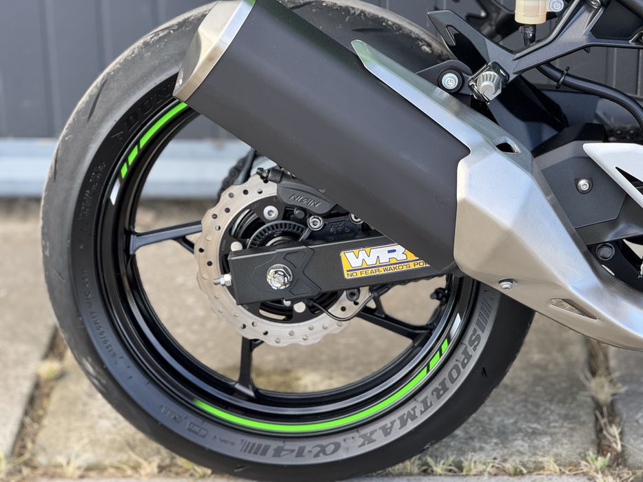 Kawasaki NINJA 400 ABS Motozet
