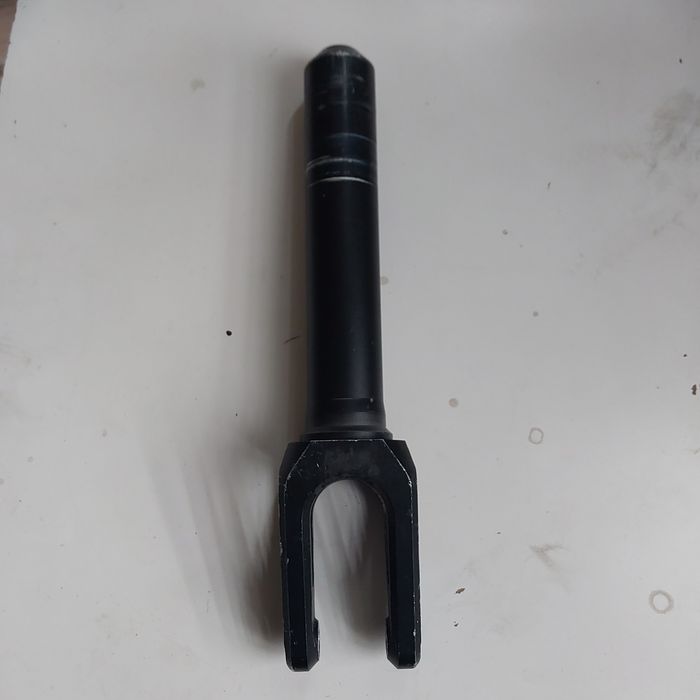 Widelec skoos do hulajnogi wyczynowej do lekkiej negocjacji