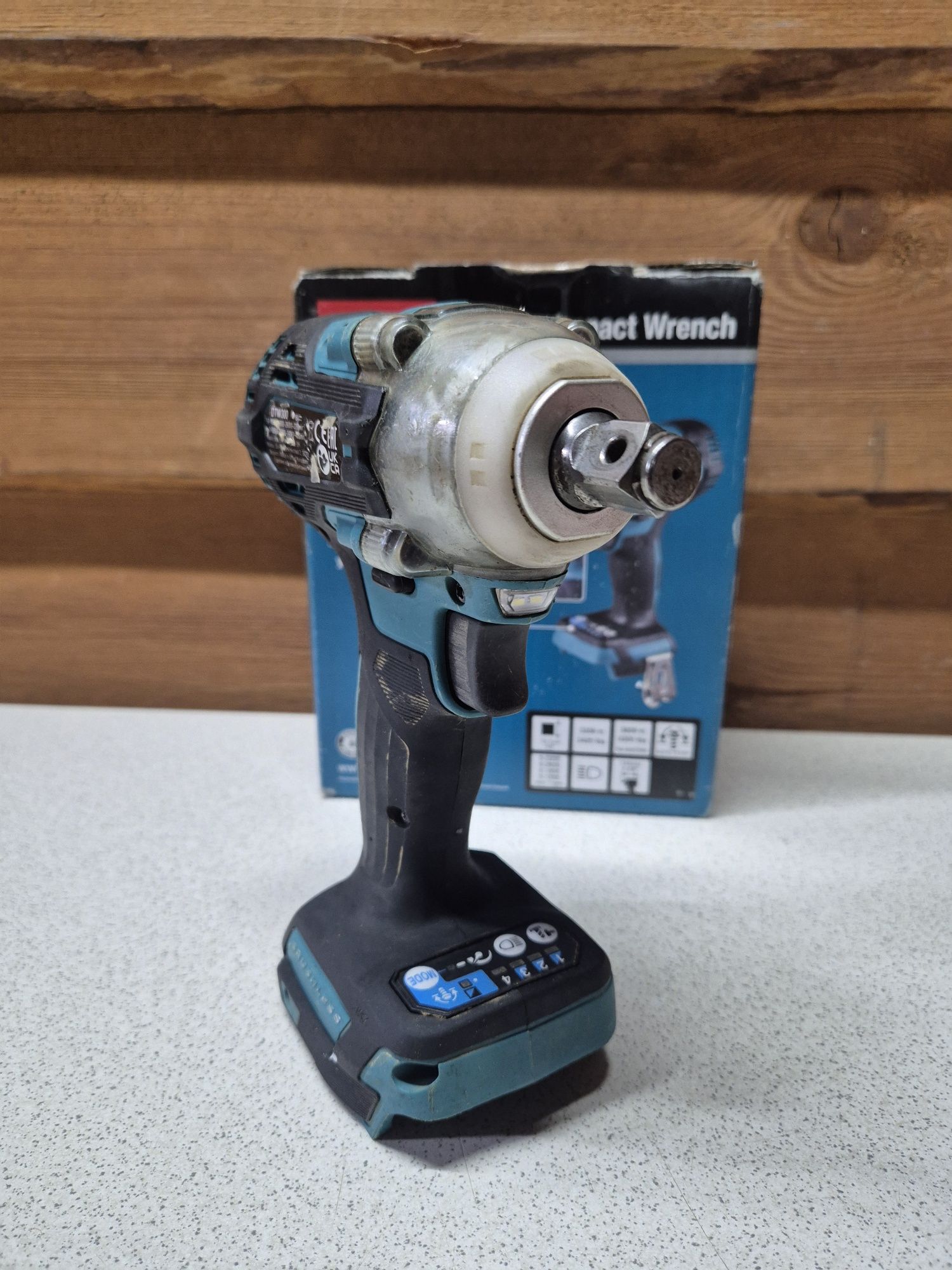 Makita Klucz Udarowy DTW300