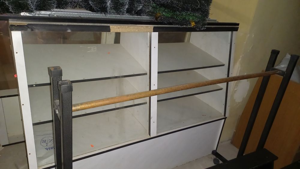 Продам стелажі ,бу для торгівлі