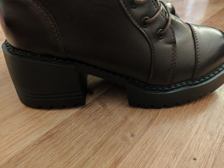 Buty botki zimowe r.38
