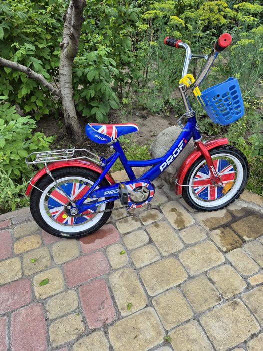 Велосипед детский на 4-6 лет