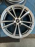 556 Felgi Aluminiowe AUDI R 17 5x112 otwór 66,6 Bardzo Ładne