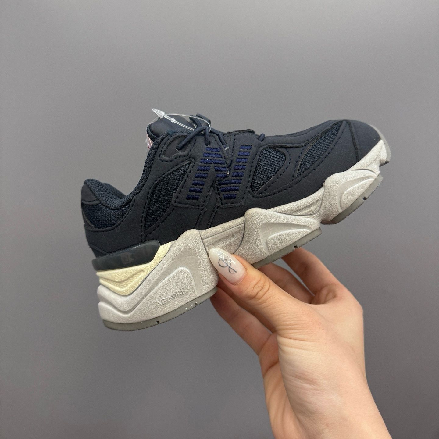 New balance criança