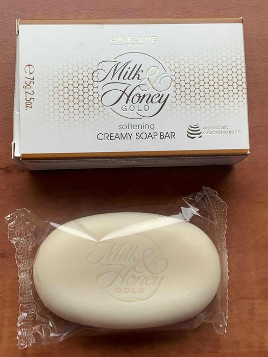 Oriflame Zmiękczające mydełko Milk & Honey Gold