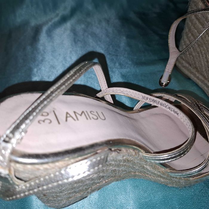 Buty damskie na koturnie, nowe, w stylu Boho roz. 36/37