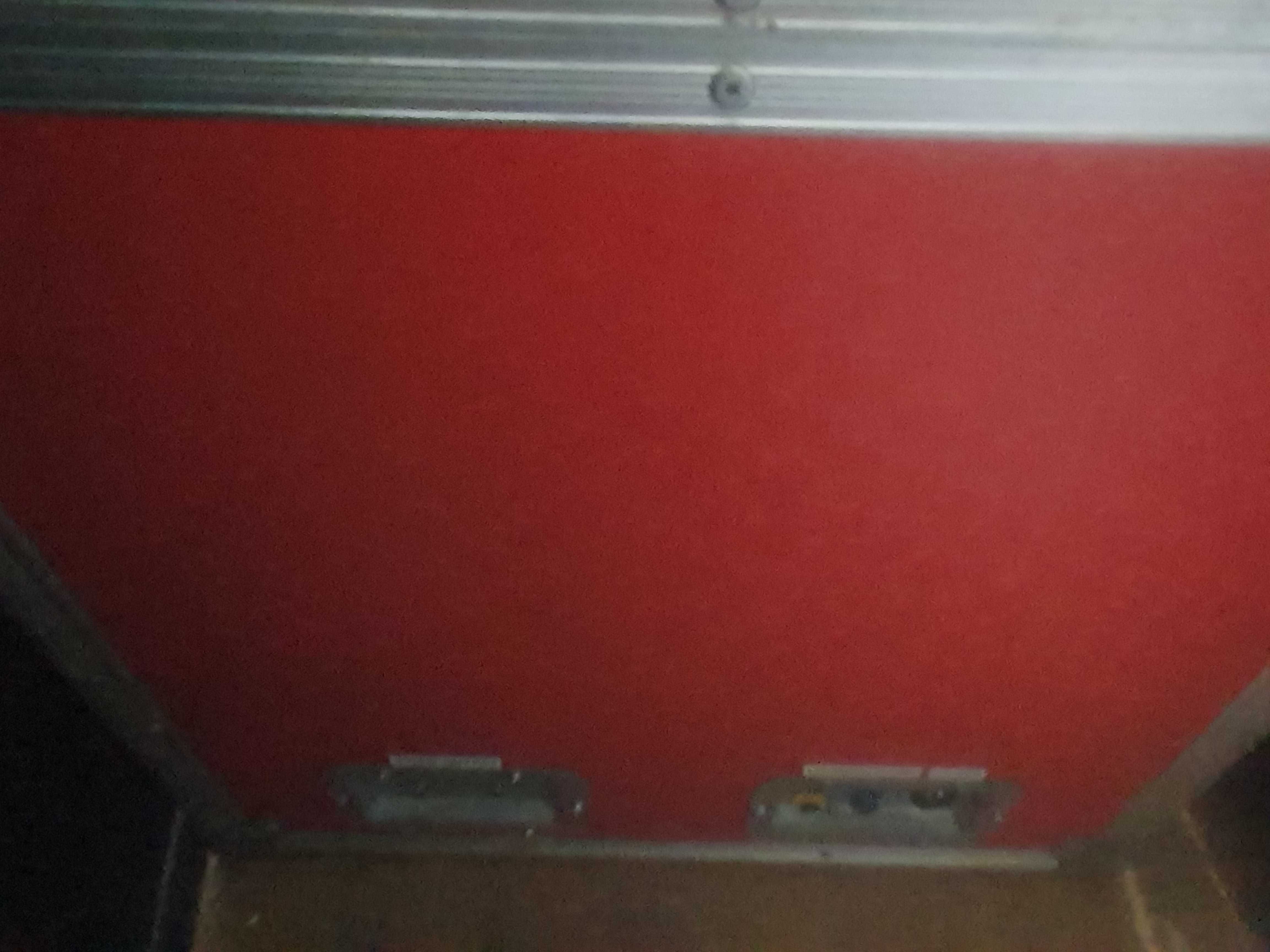Rack Pa. com elevação pada mesa som etc.