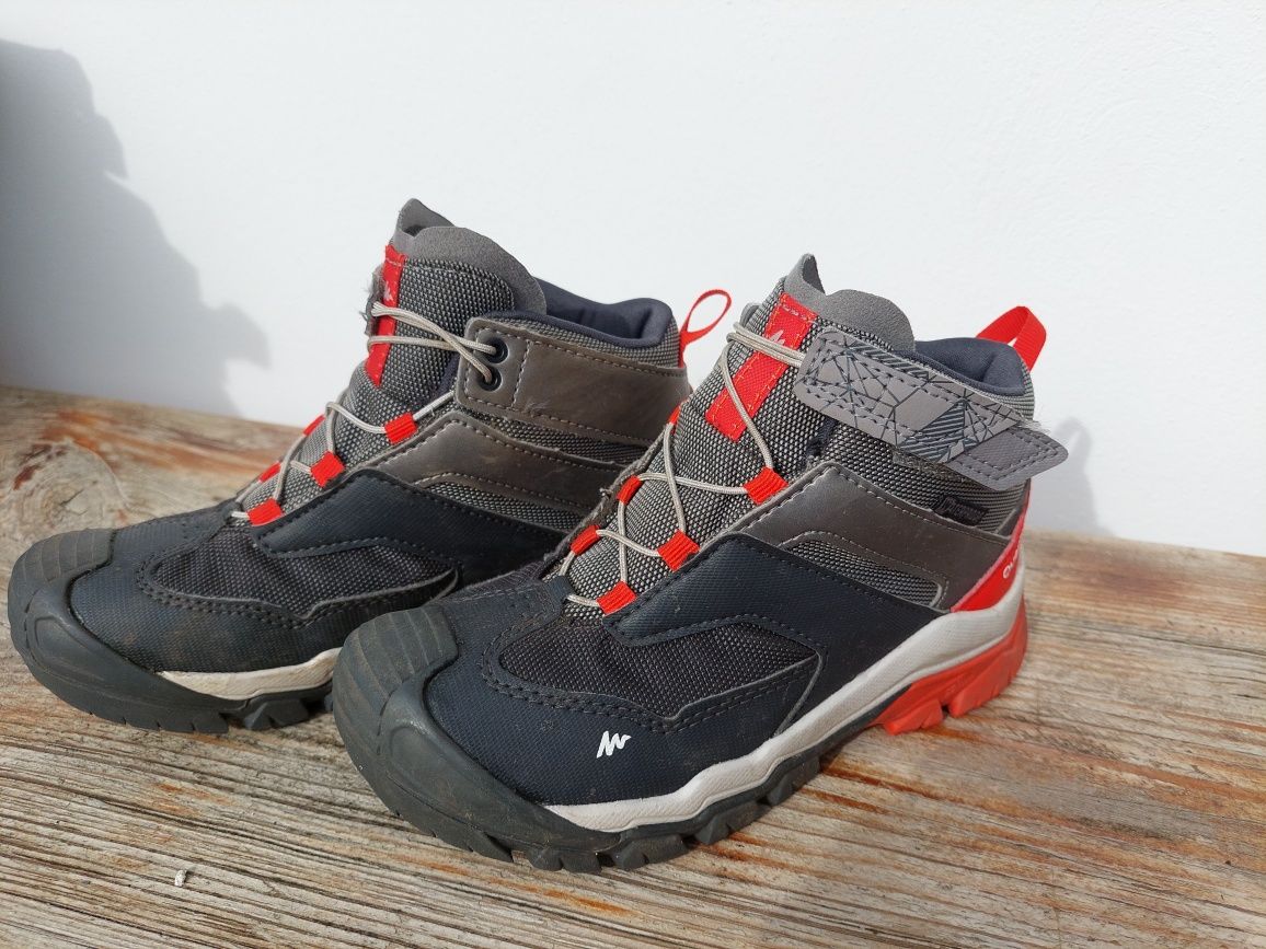 Decathlon Quechua - dziecięce wodoodporne buty rozm. 31