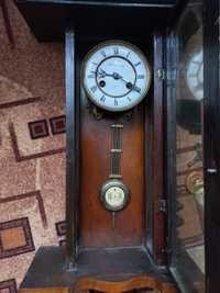 Продам старинные настенные часы