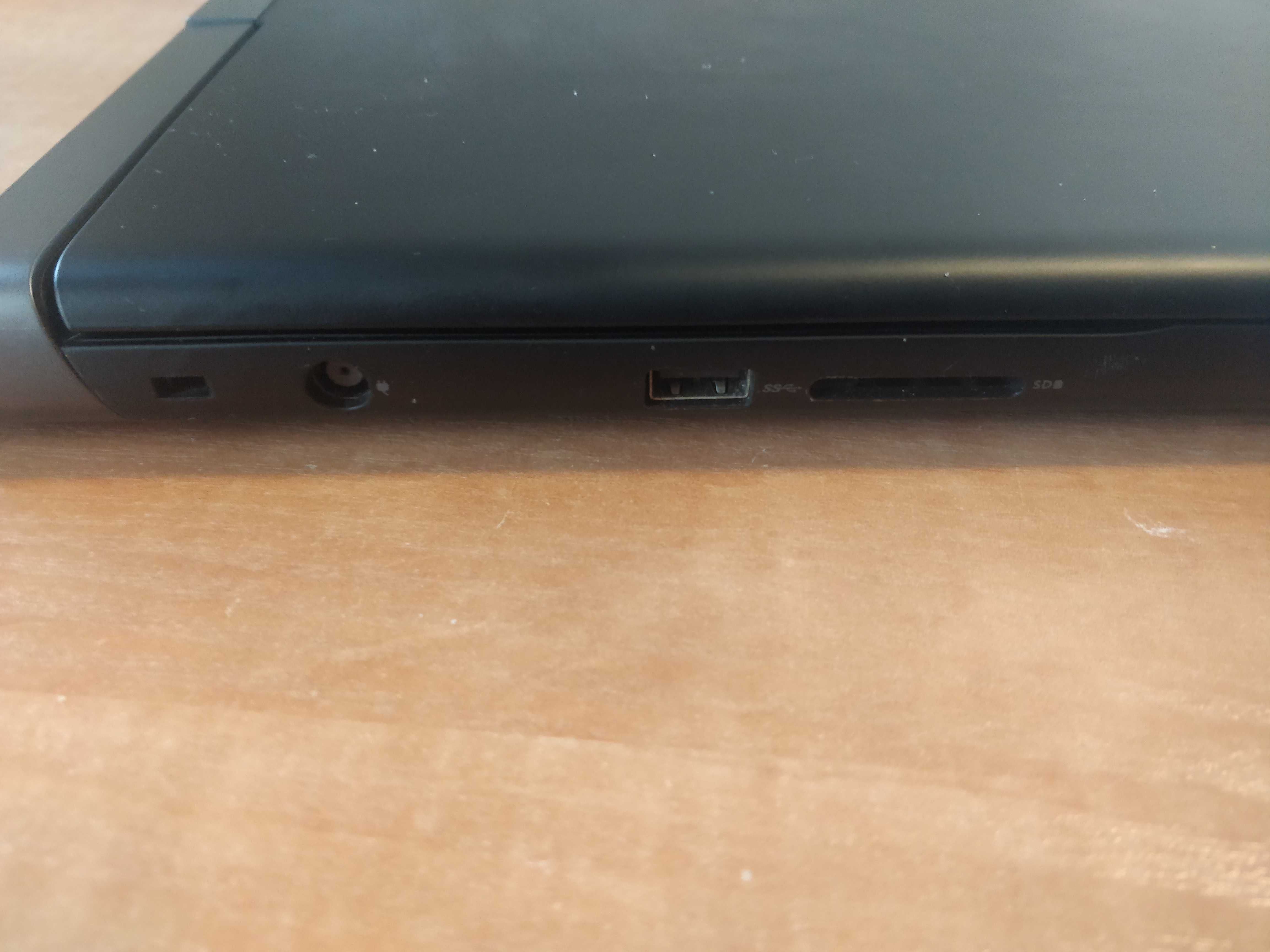 Dell Inspiron 7567 15,6 Intel Core i7 16GB GTX1050Ti ssd 120 + 1tb hdd