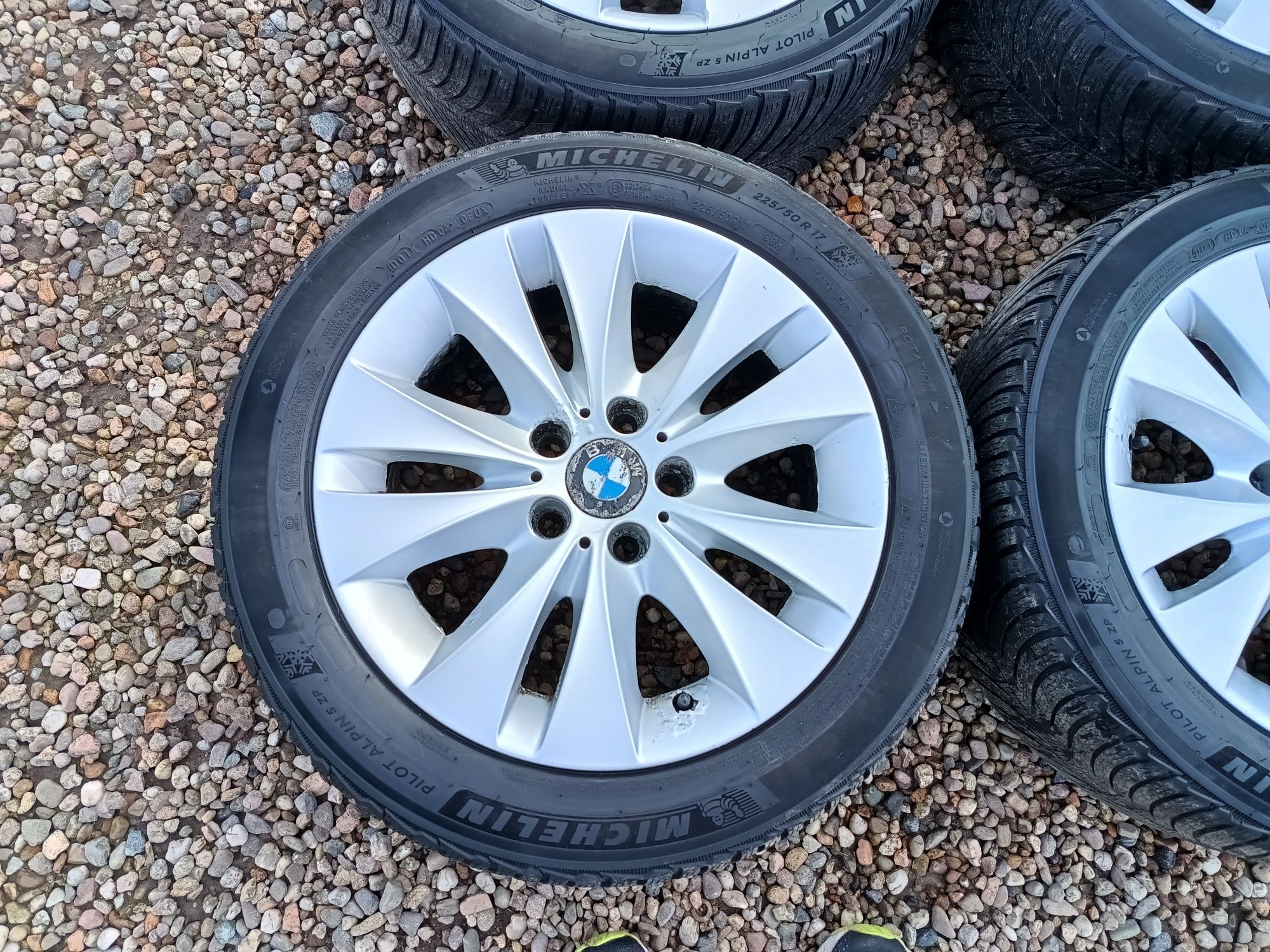 Alufelgi 5x120 17cali BMW 3, 5 e60, opony Michelin Alpine 5 225/50/17