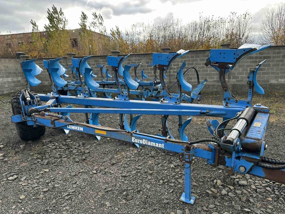 Плуг 6-корпусний Lemken EuroDiamant 8. Плуги Лемкен б/в