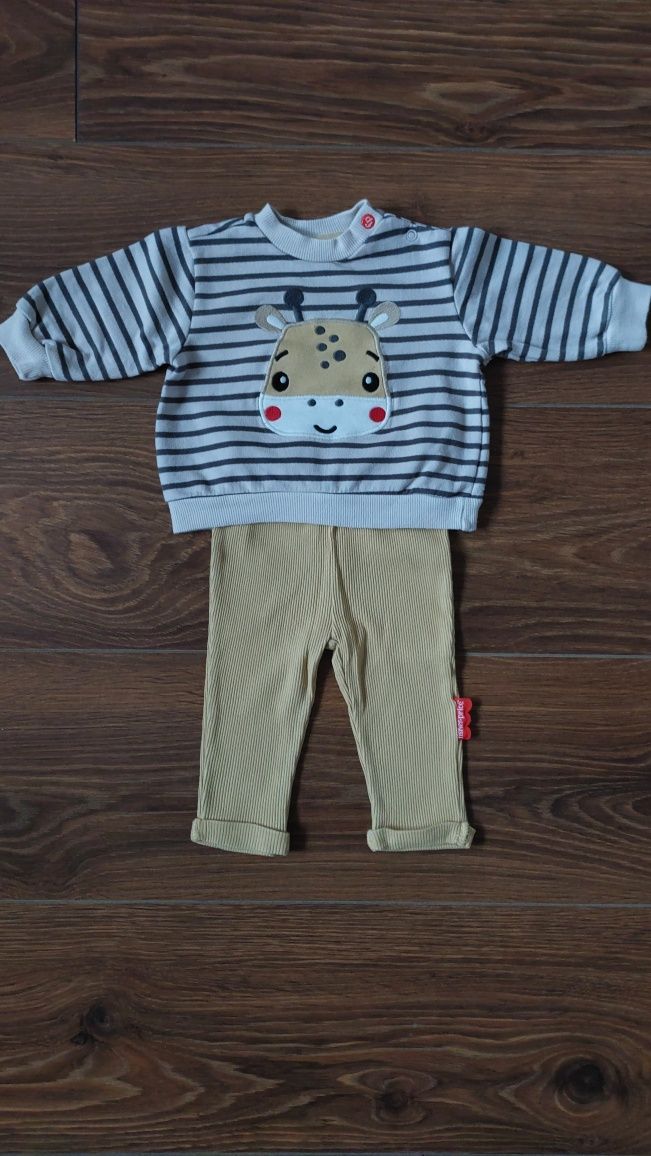 Komplet niemowlęcy dres cool club fisher price r. 56