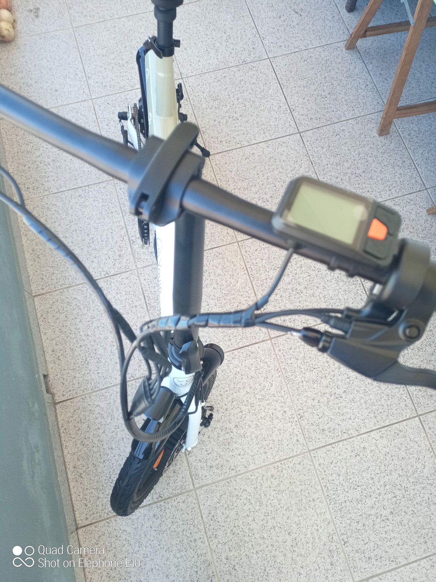 Bicicleta elétrica