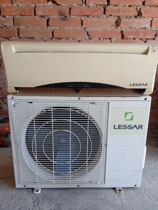 Кондиціонер Lessar на запчастини