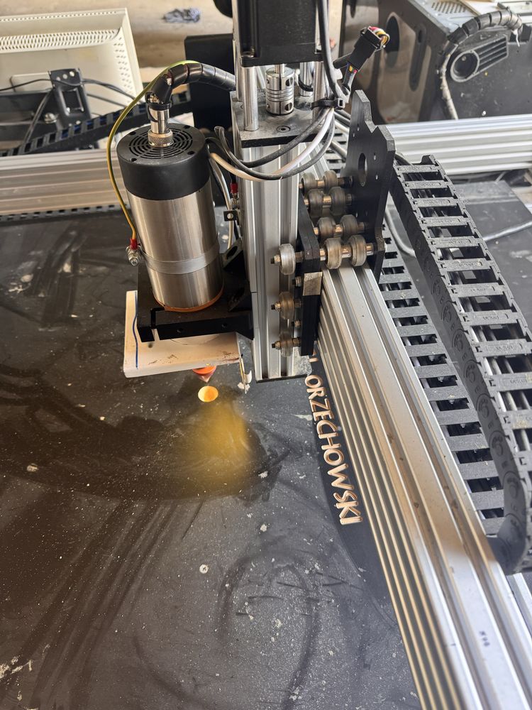 Frezarka CNC - MACH3
