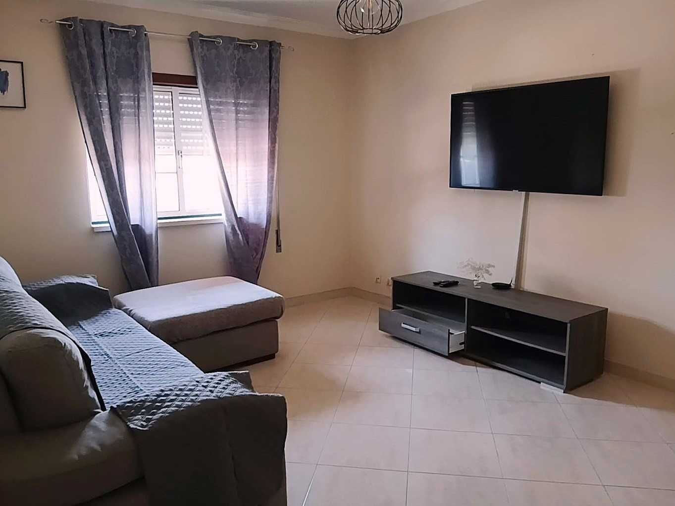 Quarto para Arrendamento T2 no Rés-do-chão no Entroncamento