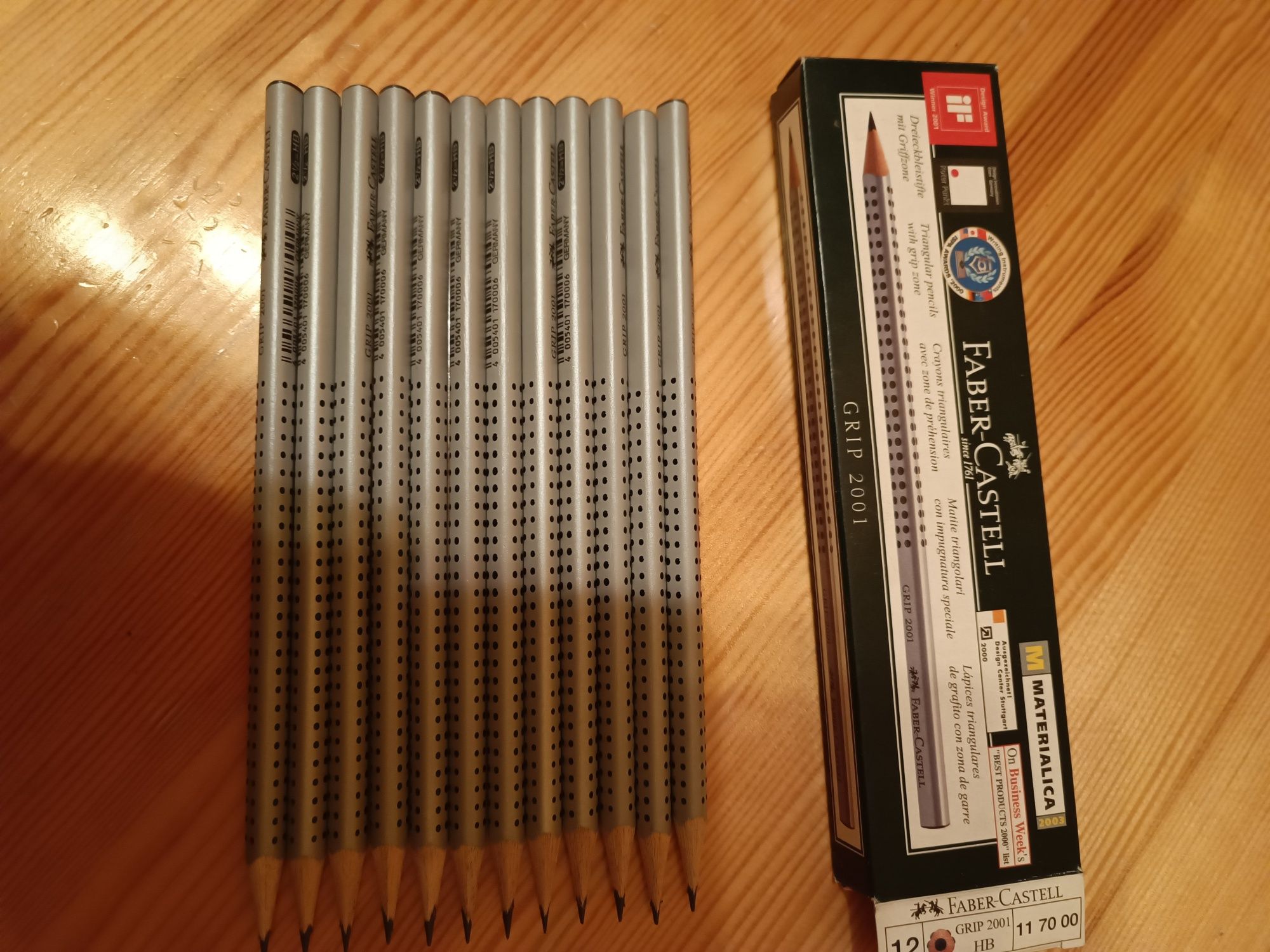Ołówki Faber Castell Grip 2001 12 szt