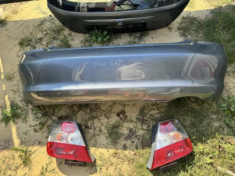 Крышка багажника задняя зад honda civic 7 3d ляда бампер фари фанарь