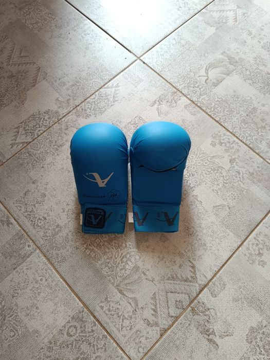 Рукавиці для карате Arawaza, розмір L