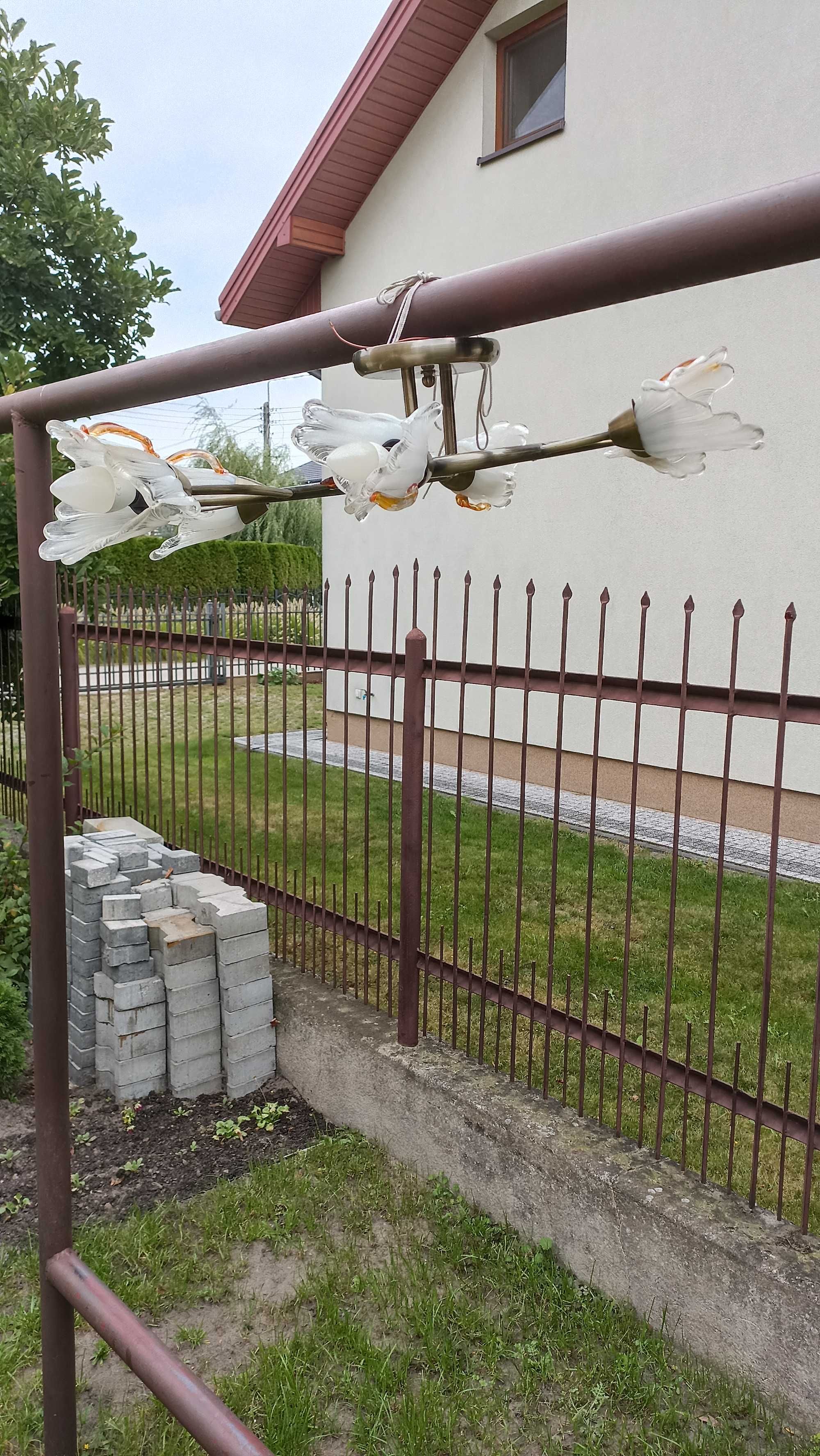 Sprzedam Żyrandol 6 żarówek mały gwint