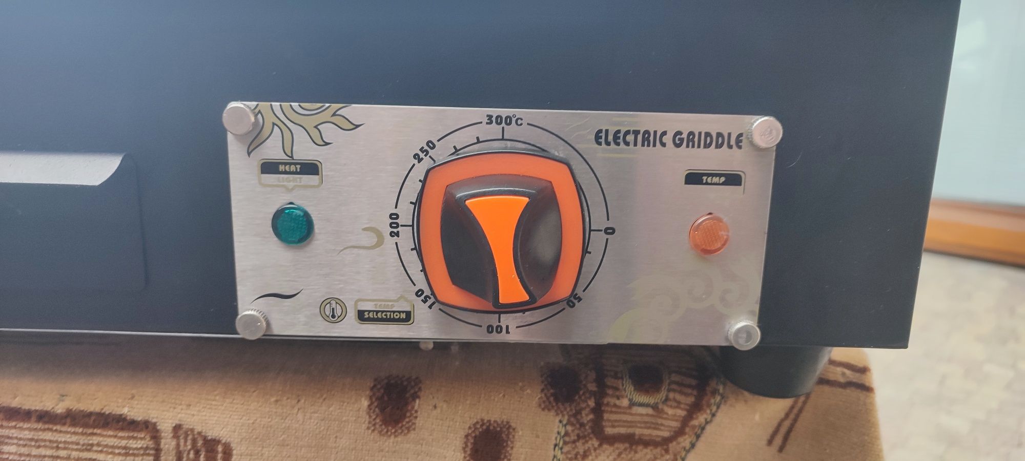 Гриль професійна  INOXTECH EG 836