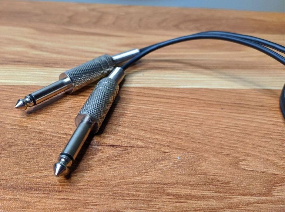 Stereo jack дріт, небалансний, 2,5 м

210