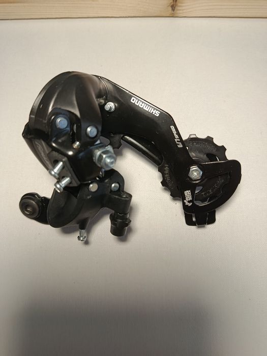 Задня перекидка передач Shimano  для велосипеда