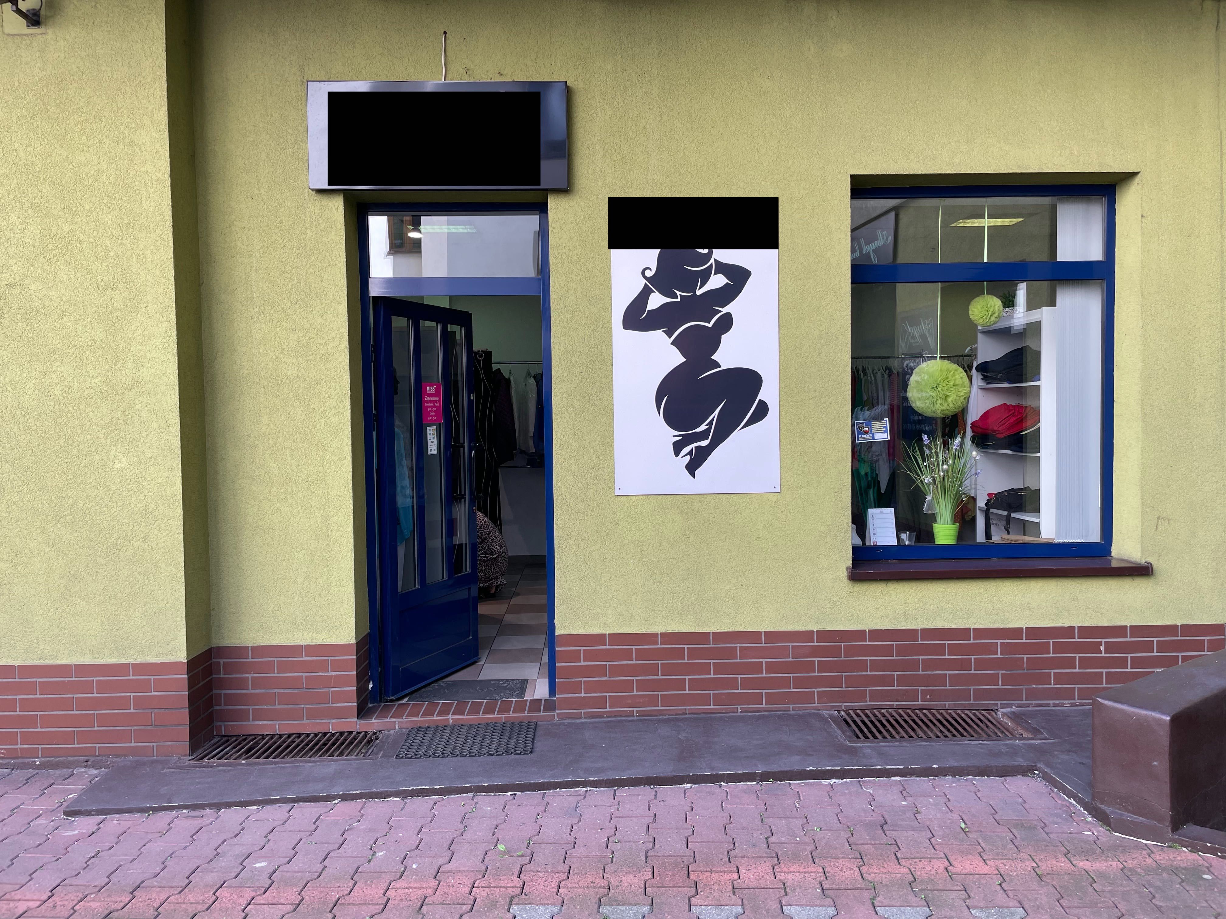 Lokal Centrum Sosnowiec Modrzejowska w oficynie 27 mkw