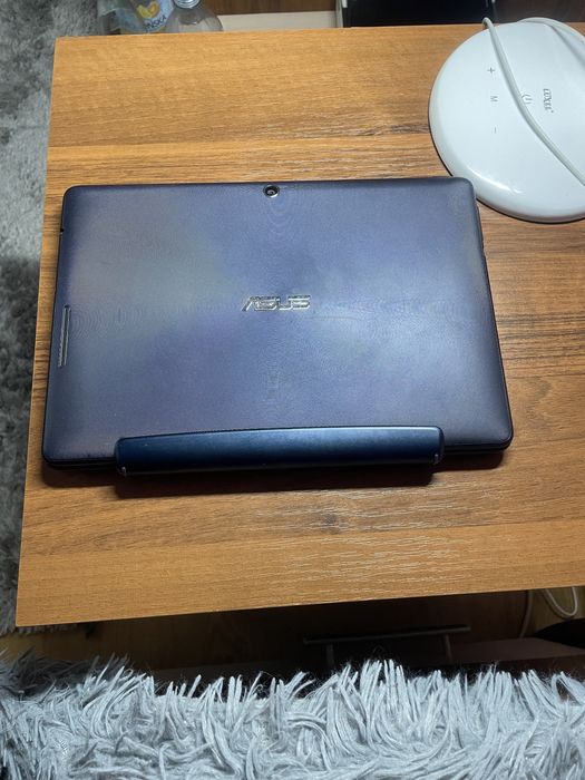 Планшет Asus Transformer Pad TF300T