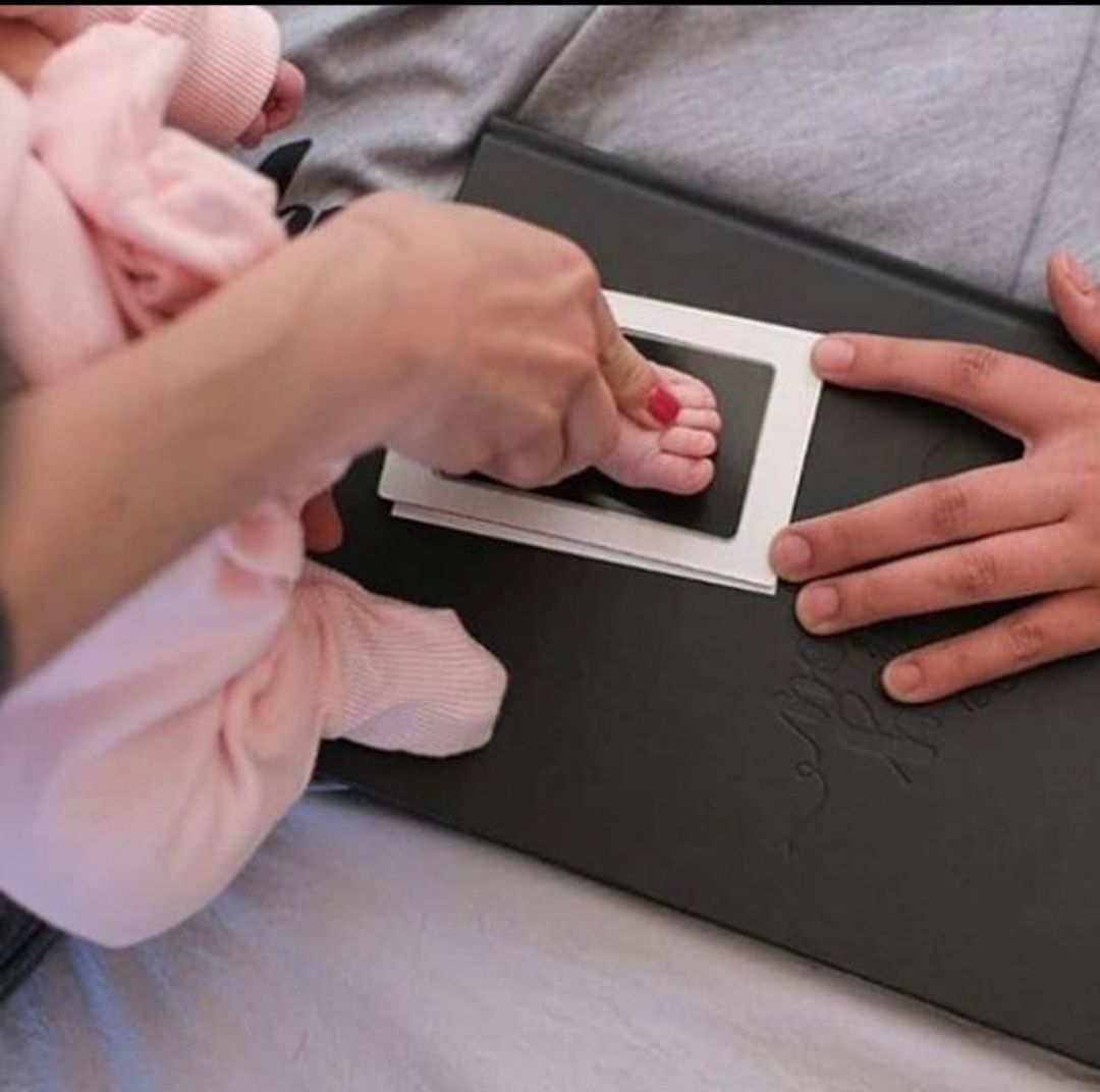 Набір для створення відбитків ручок та ніжок немовлят "Чистий дотик"