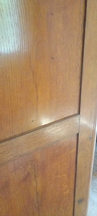 Stara szafa jesionowa zadbana