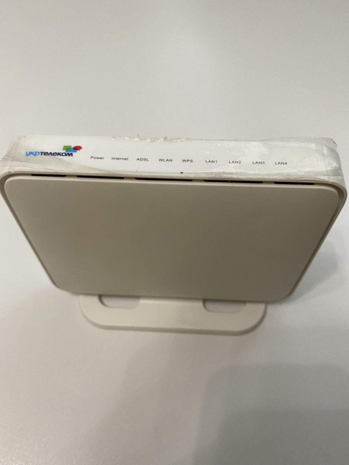 Продам роутер Huawei