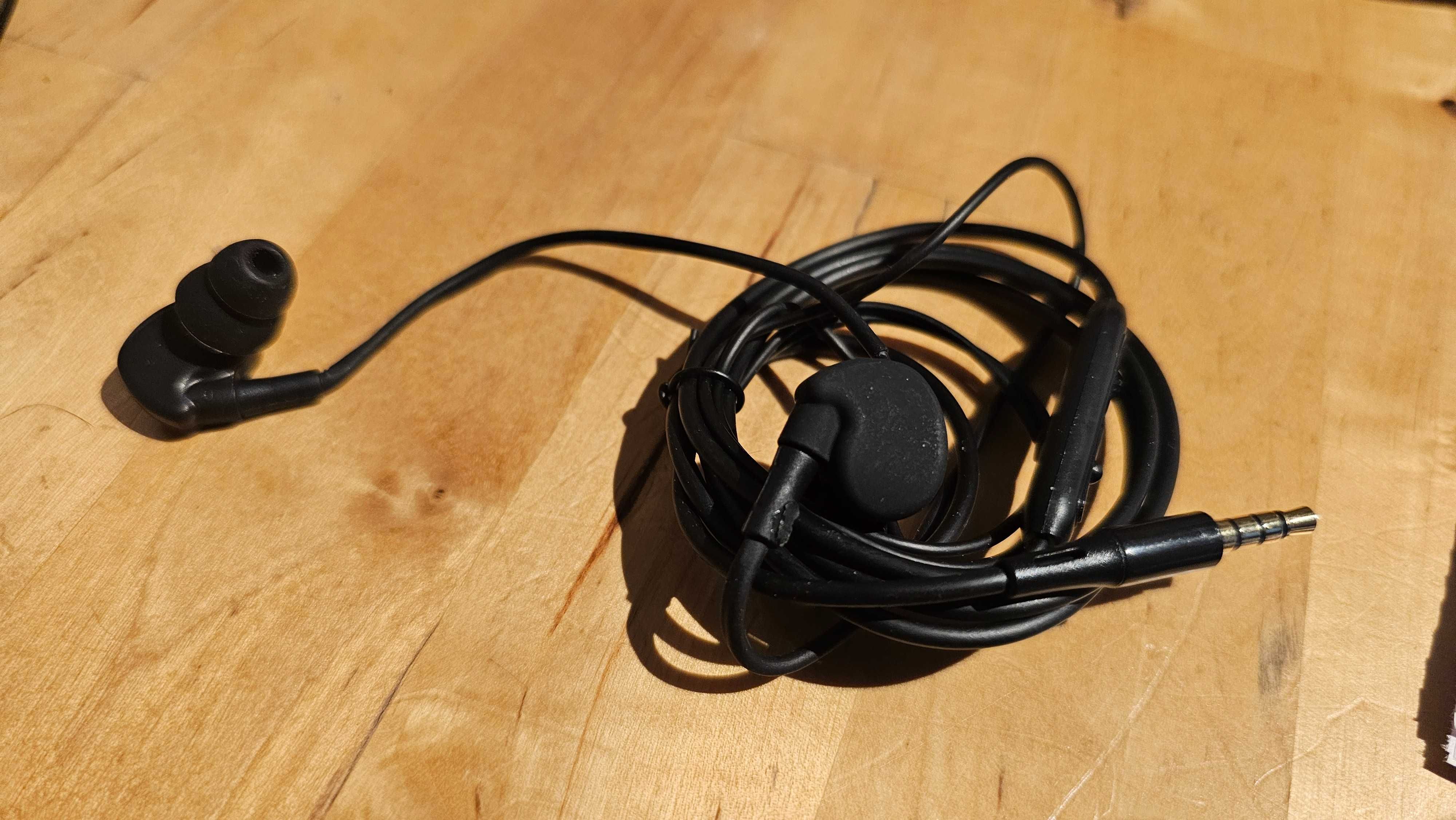Słuchawki do telefonu z mikrofonem i regulacją głośności mini jack 3,5