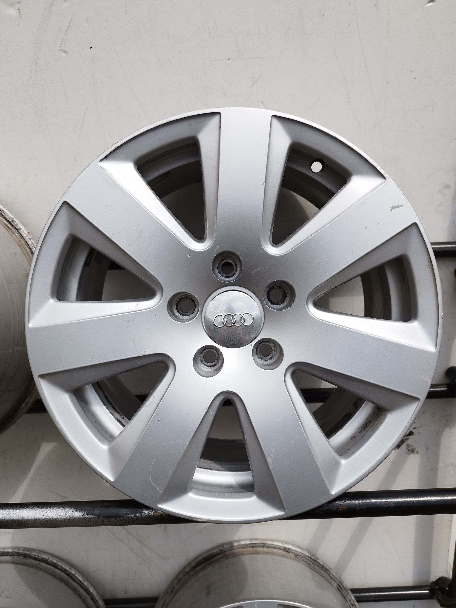 Felgi 16" 5x112 Et 45 7.5j Audi VW Skoda Seat