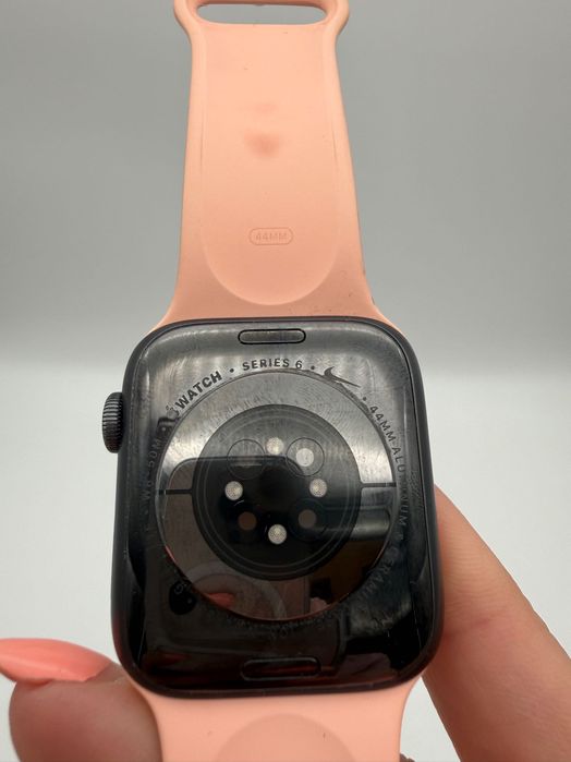 Apple Watch Series 6