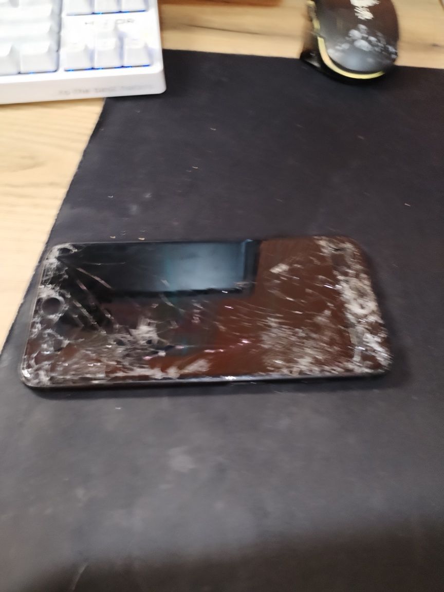 IPhone 7 в неробочем состоянии