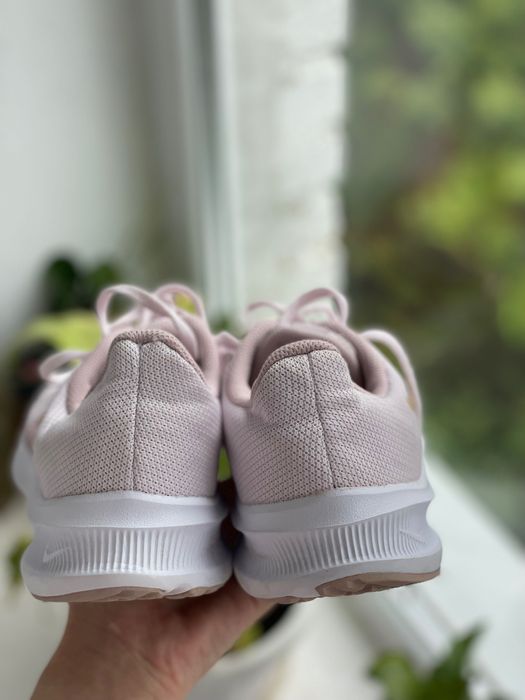 Кросівки Nike для спорту