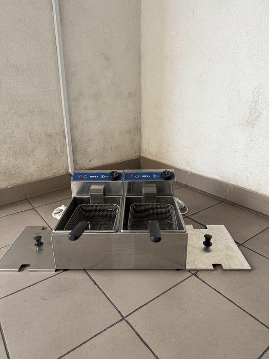 Фритюрниця Професійна Обʼєм 5+5 Літрів Кий В Нова !!!